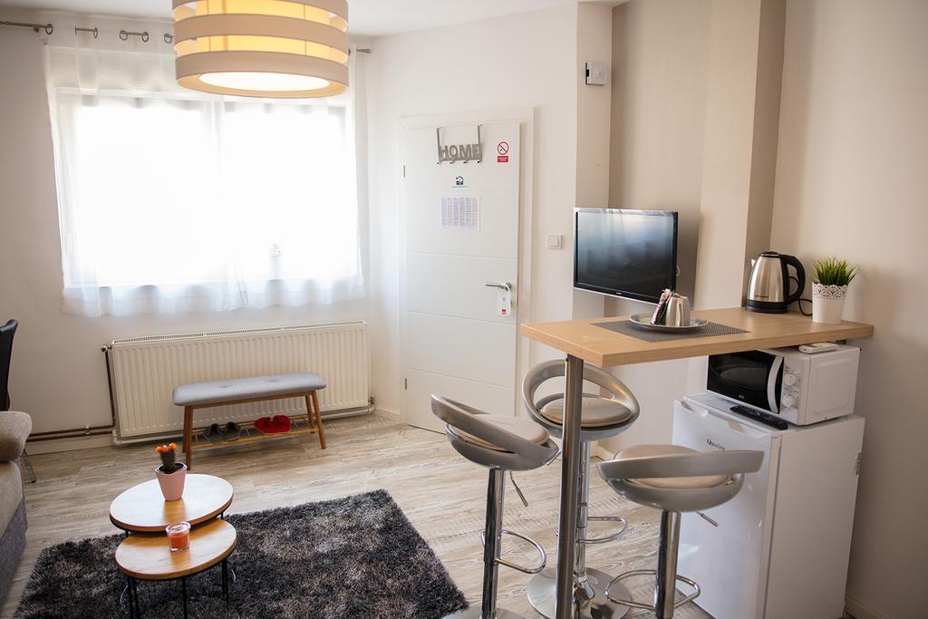 Apartment Impression Osijek Exterior foto